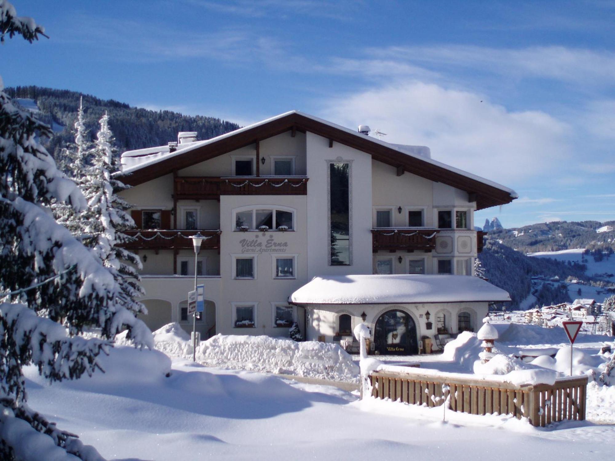 Garni Villa Erna Wolkenstein in Gröden Exterior foto